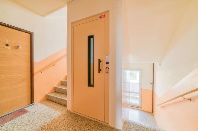 Prodej, Byt 1+1, Teplá