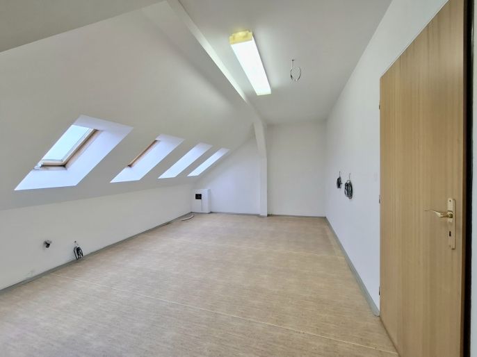 Pronájem, Obchod a služby, Chodov