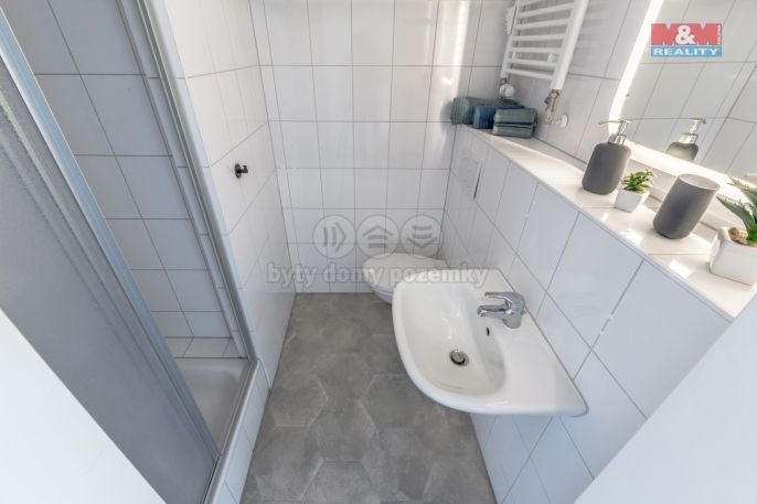 Prodej, Byt 1+kk, Praha