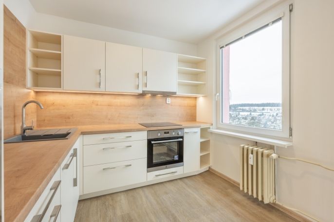 Prodej, Byt 1+kk, Kladno