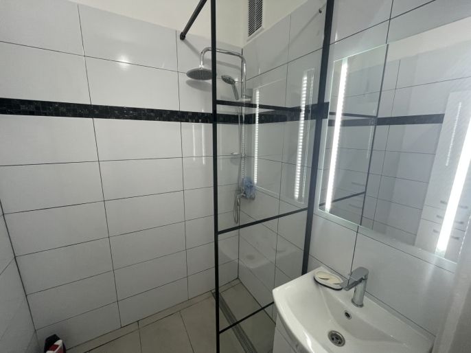 Prodej, Byt 1+1, Teplice