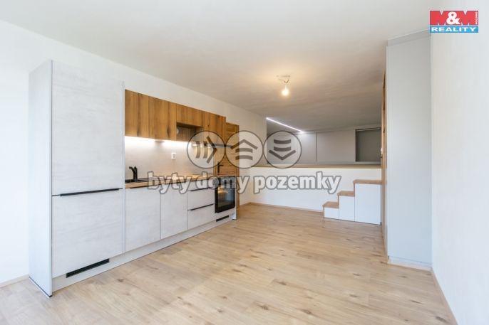 Prodej, Byt 2+kk, Pardubice