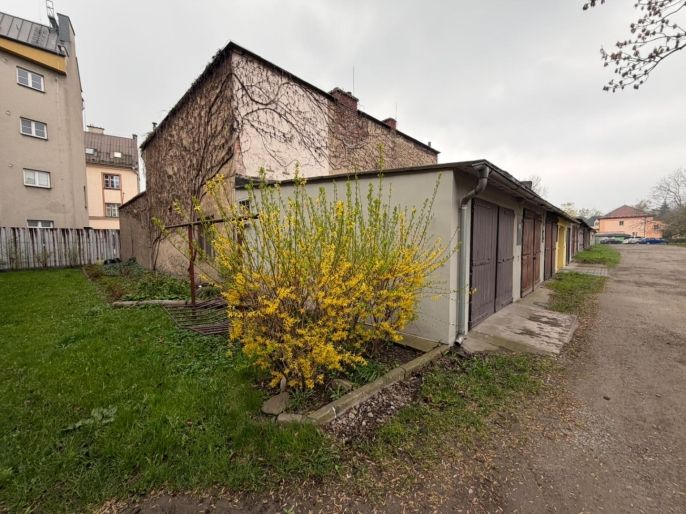 Prodej, Garáž, Třinec