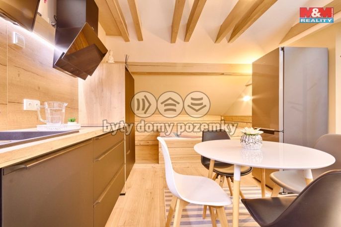 Prodej, Byt 1+kk, Jindřichův Hradec