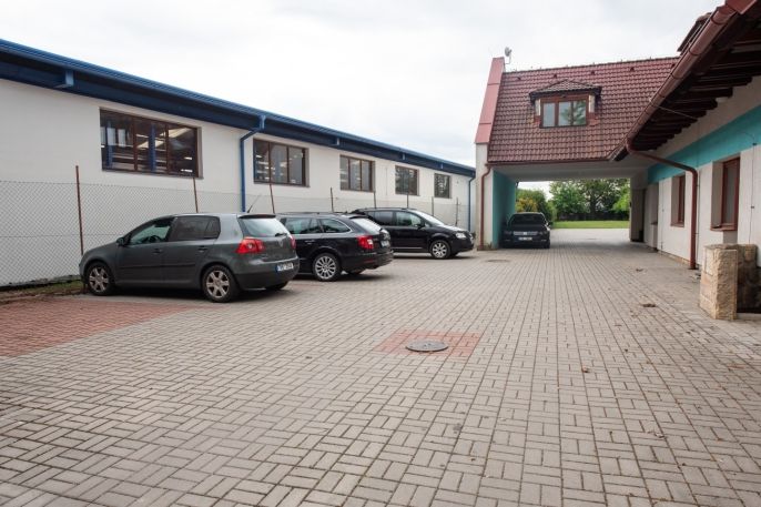 Pronájem, Obchod a služby, Hradec Králové