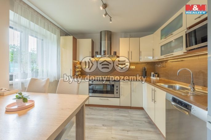 Prodej, Rodinný dům, Knovíz