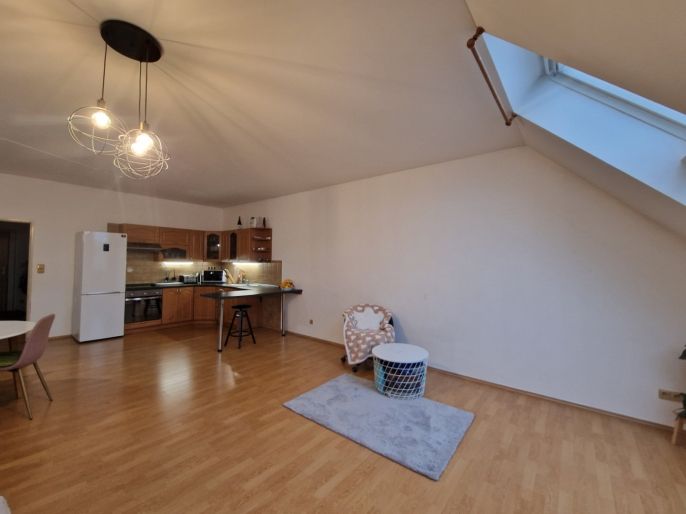 Pronájem, Byt 2+kk, Trutnov