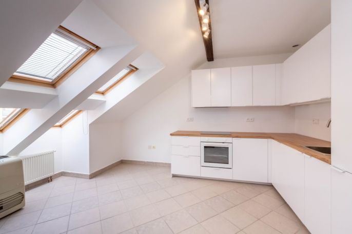 Pronájem, Byt 5+kk, Praha