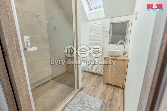 Prodej, Rodinný dům, Cvrčovice