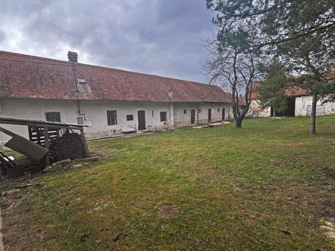 Pronájem, Zemědělská usedlost, Chrudim