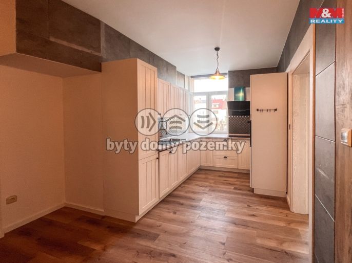 Pronájem, Byt 4+1, Litoměřice