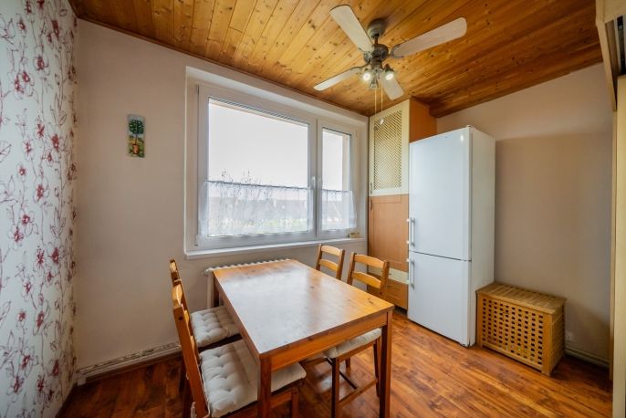 Prodej, Byt 3+1, Práče