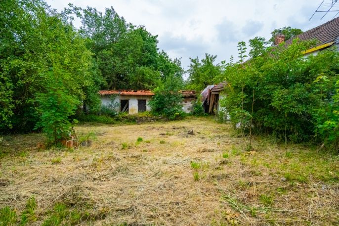 Prodej, Zemědělská usedlost, Obrataň