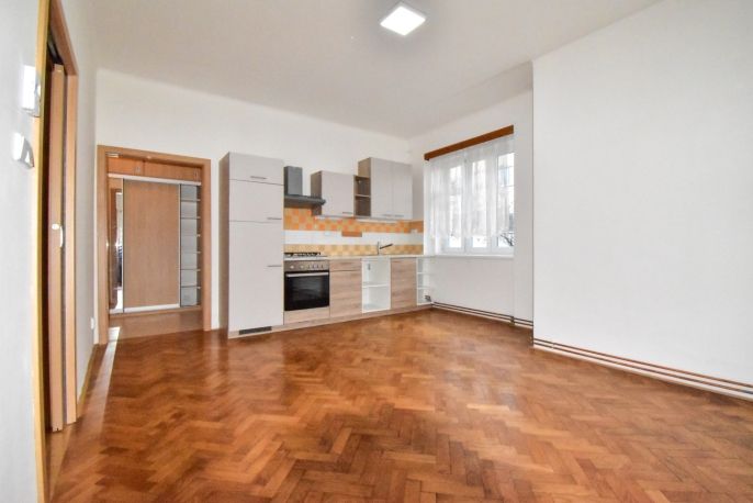 Pronájem, Byt 2+kk, Praha