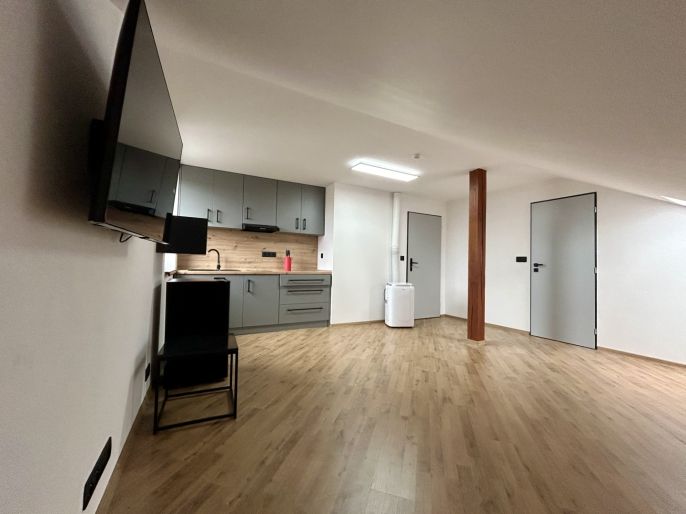 Pronájem, Byt 1+kk, Klatovy