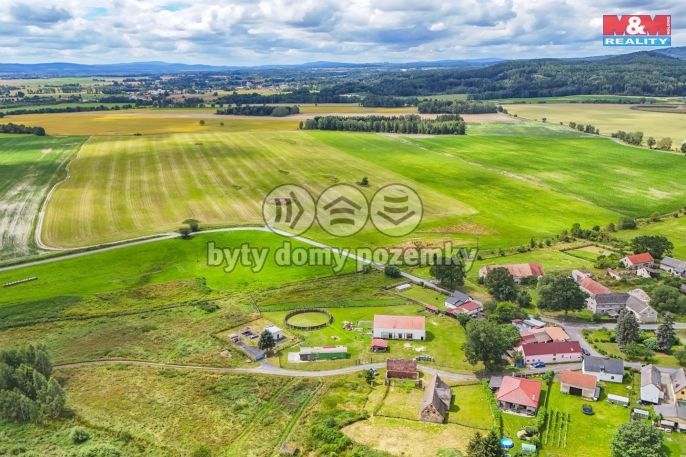 Prodej, Zemědělský objekt, Křižovatka