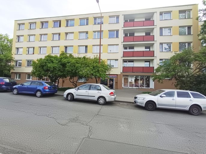 Pronájem, Byt 1+kk, Kladno