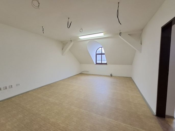 Pronájem, Obchod a služby, Chodov