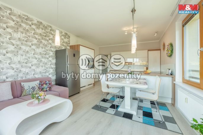 Prodej, Byt 4+kk, Průhonice