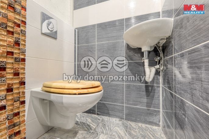 Prodej, Byt 1+kk, Aš