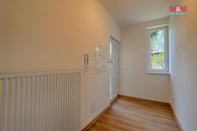 Pronájem, Byt 3+kk, Církvice