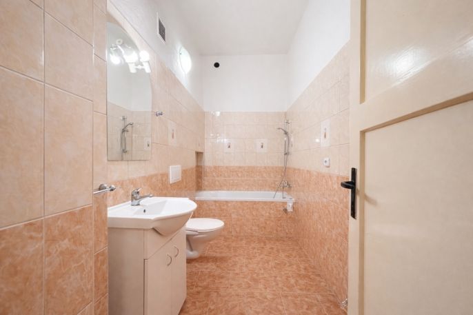 Pronájem, Byt 2+1, Trutnov