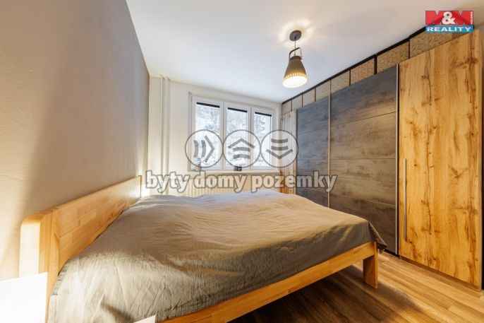 Prodej, Byt 3+1, Loket