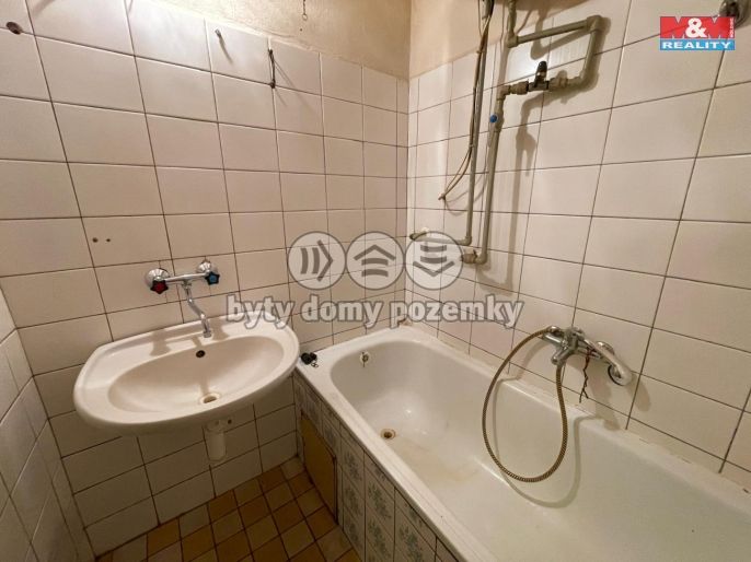 Prodej, Byt 1+1, Volary