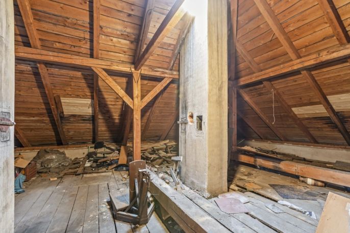 Prodej, Obchod a služby, Žlebské Chvalovice