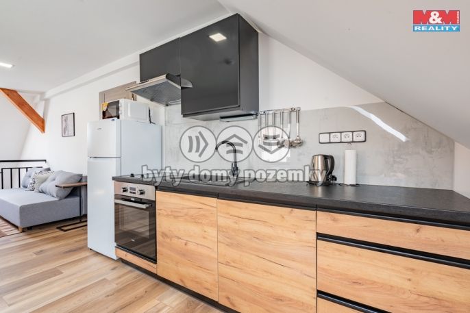 Pronájem, Atypický byt, Hoštice