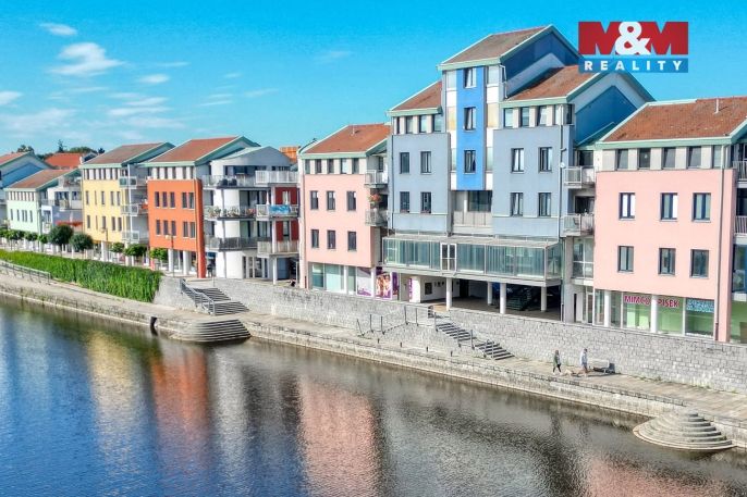 Pronájem, Obchod a služby, Písek