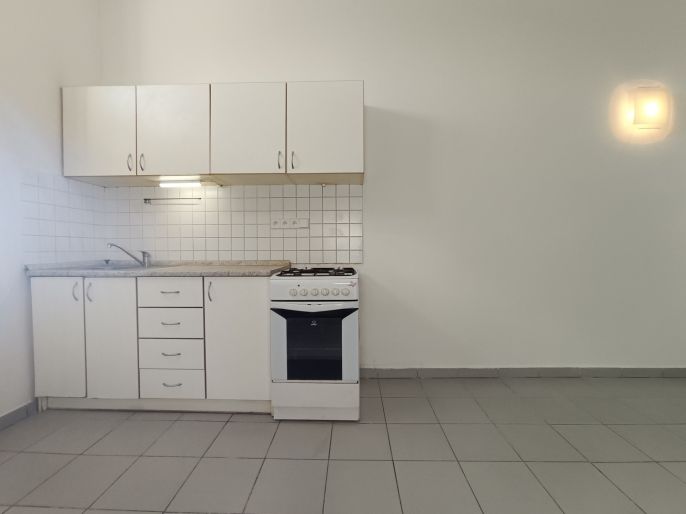 Pronájem, Byt 1+1, Český Brod