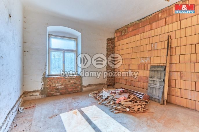 Prodej, Nájemní dům, Záblatí