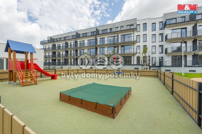 Prodej, Byt 4+kk, Kladno