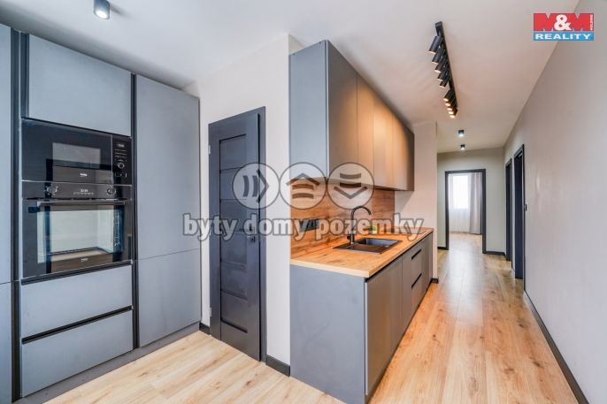 Prodej, Byt 4+1, Tachov