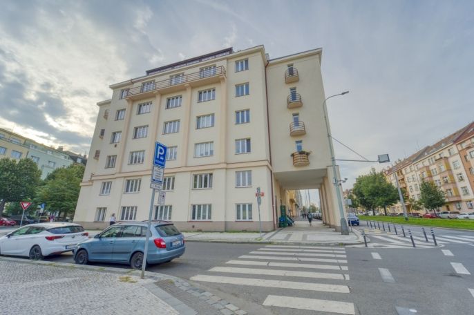 Prodej, Obchod a služby, Praha