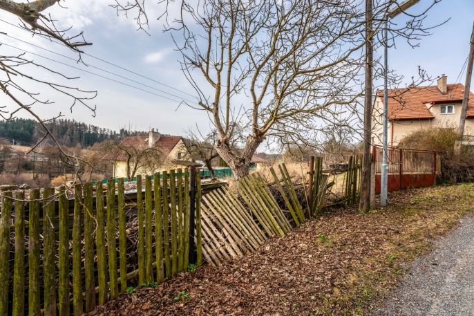 Prodej, Pozemek k bydlení, Ostředek