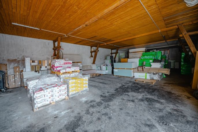 Prodej, Obchod a služby, Hřibiny-Ledská