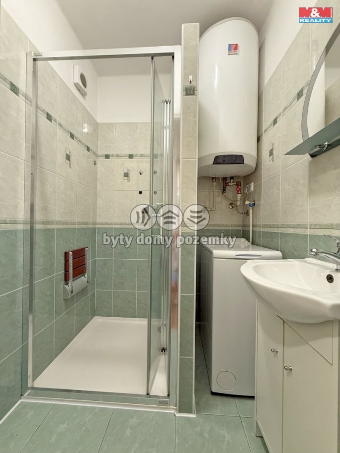 Prodej, Byt 3+1, Černovice