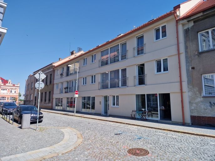 Pronájem, Obchod a služby, Kolín