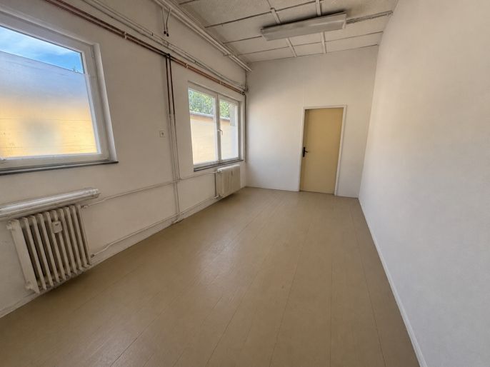 Pronájem, Obchod a služby, Karviná