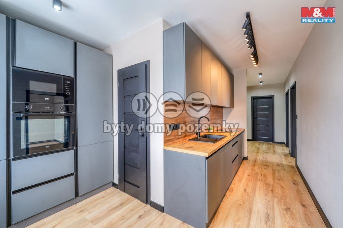 Prodej, Byt 4+1, Tachov