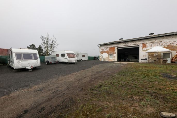 Prodej, Garáž, Křelovice