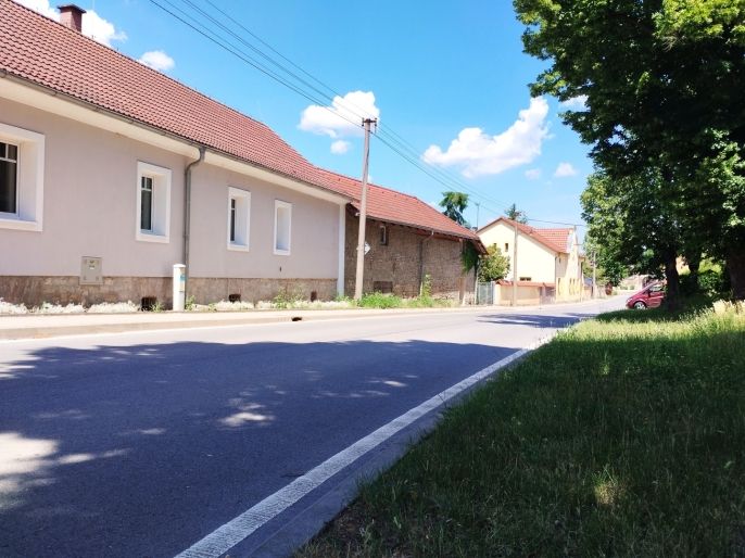 Prodej, Rodinný dům, Uhy