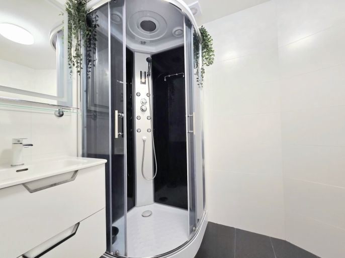 Prodej, Byt 3+1, Praha