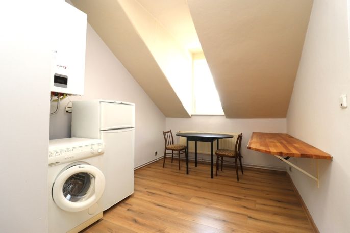 Pronájem, Byt 1+1, Karlovy Vary