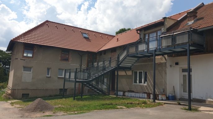 Pronájem, Byt 3+kk, Běstovice