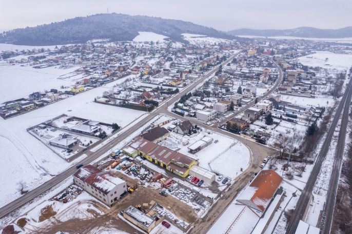 Prodej, Obchod a služby, Čebín
