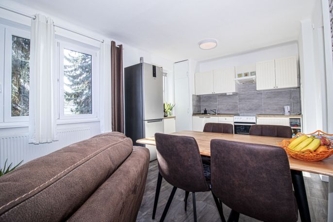 Prodej, Byt 3+kk, Bečváry