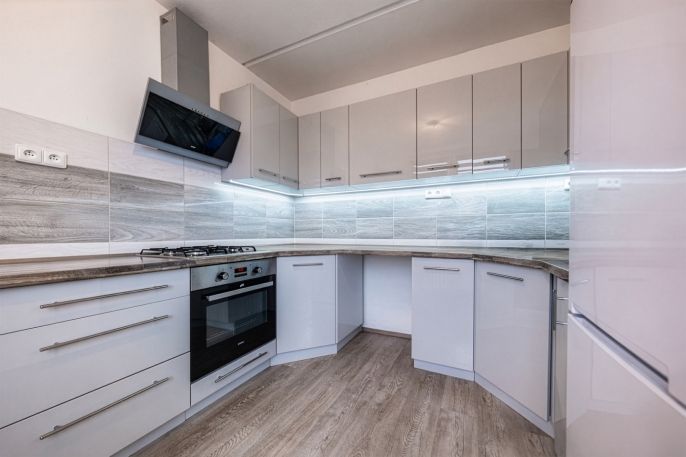 Prodej, Byt 4+1, Most